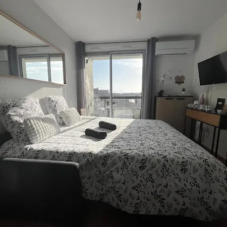 Lumineux Au Coeur Du Cap D 아파트 *
